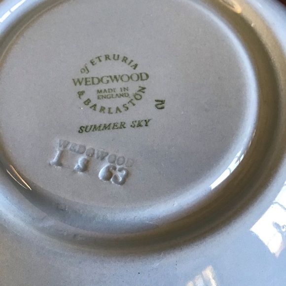 Vintage Wedgwood Summer Sky Tea Cup & Saucer, England (Set of 2) - Picture 4 of 5